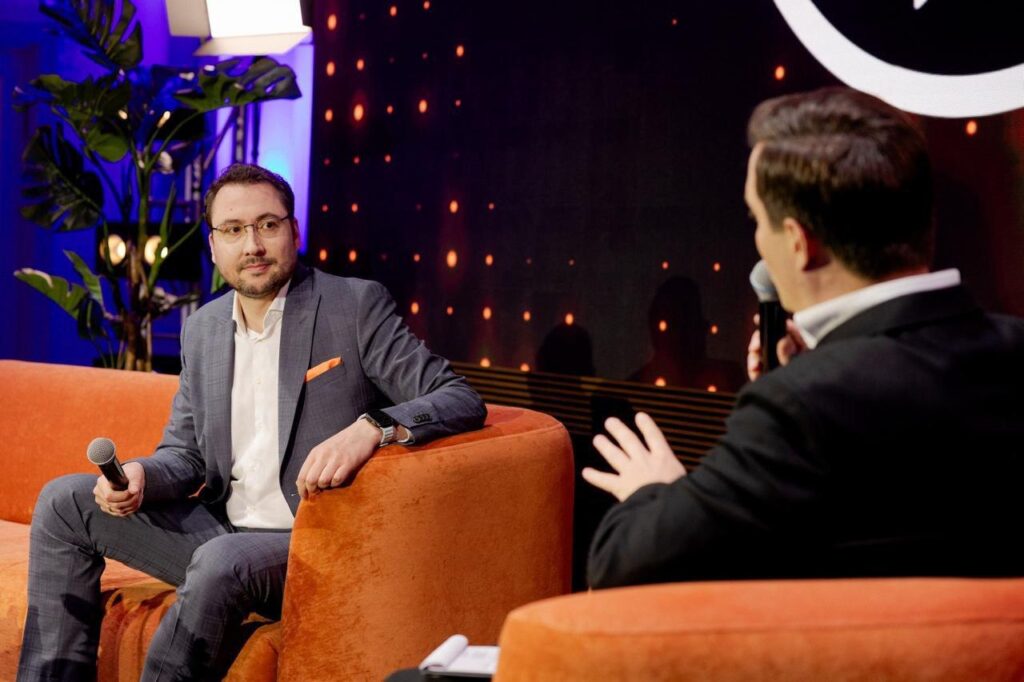 Иллюстрация — Упростили доступ к кино: в Казахстане представили QINO