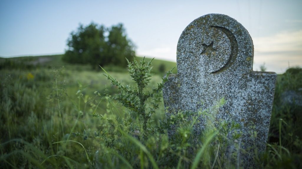 Похороны в РК подорожали: рост цен на 13% в 2022