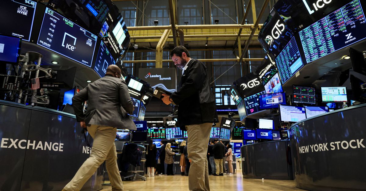 Вчера американские акции упали и индекс S&P 500 снизился на 0,88%. Обзор фондовых рынков на утро 10 февраля 2023 года