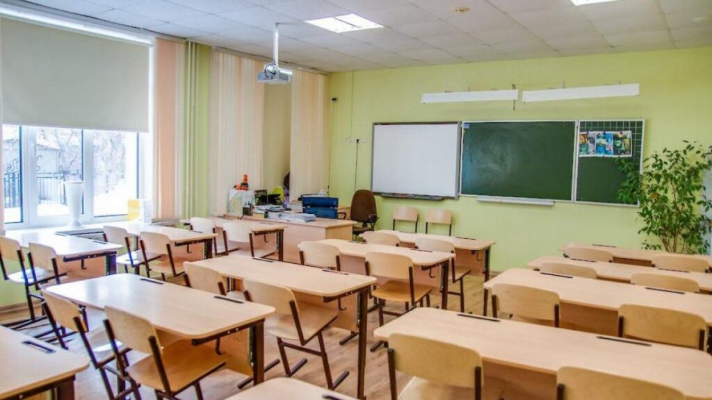 В Актюбинской области построили школу на конфискованные у коррупционеров деньги