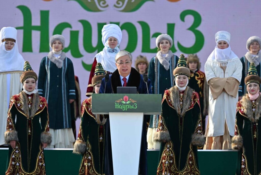Президент Казахстана Касым-Жомарт Токаев поздравил граждан с Наурызом