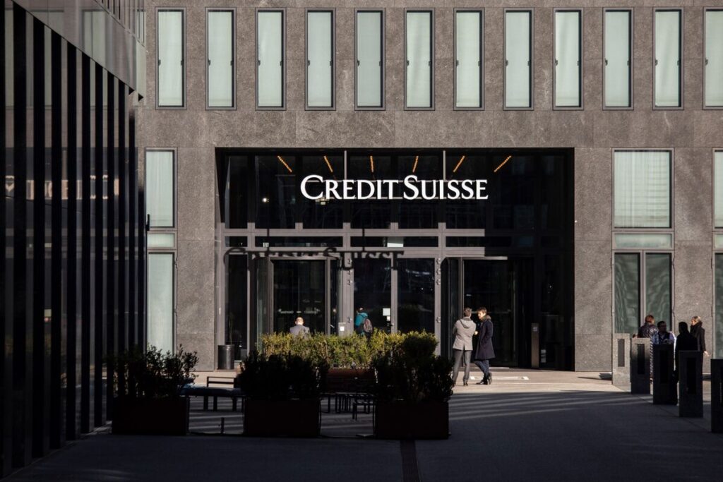 Швейцарское правительство планирует закрыть сделку по слиянию Credit Suisse и UBS в ускоренном режиме