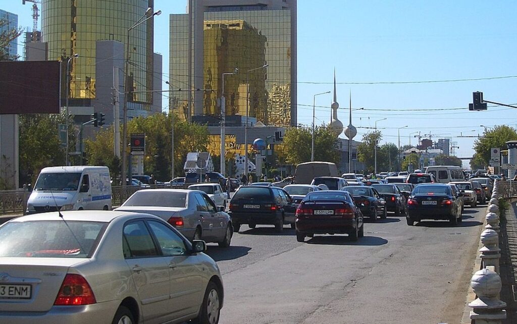 В понедельник в Астане, Алматы и Шымкенте ожидается облачная погода без осадков