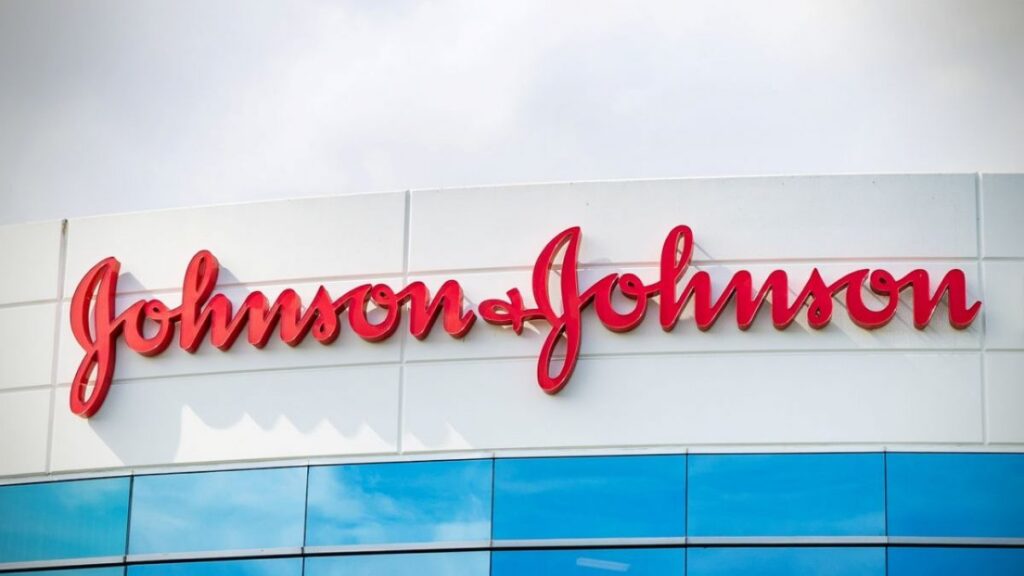 Акции Johnson & Johnson растут, поскольку урегулирование иска о тальке на сумму  млрд ослабляет опасения