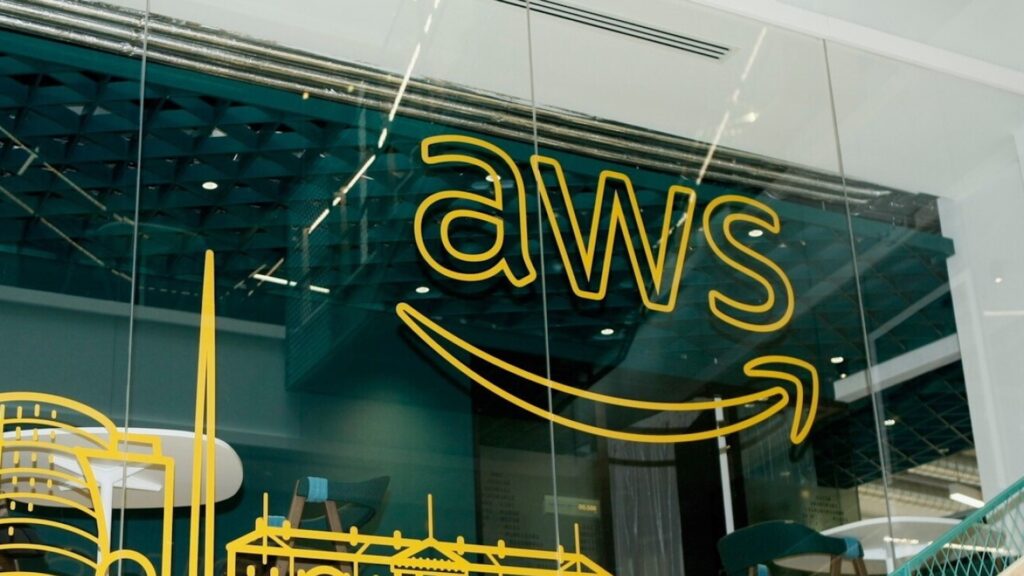 Amazon Web Services запускает сервис для разработки приложений на основе искусственного интеллекта