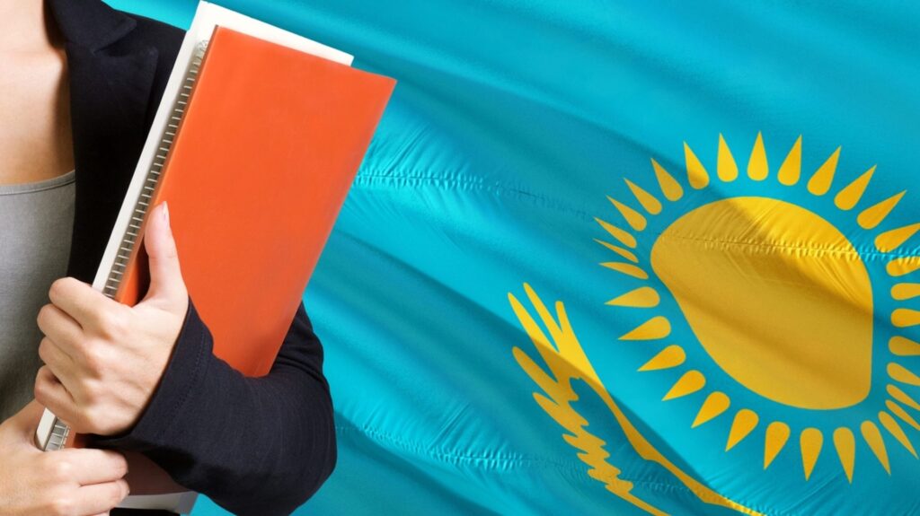 Казахстан готовит новый документ для ускорения развития и распространения казахского языка