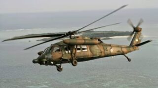 Минобороны: Поиски вертолёта EC-145 затруднены видимостью на дне озера Сорбулак