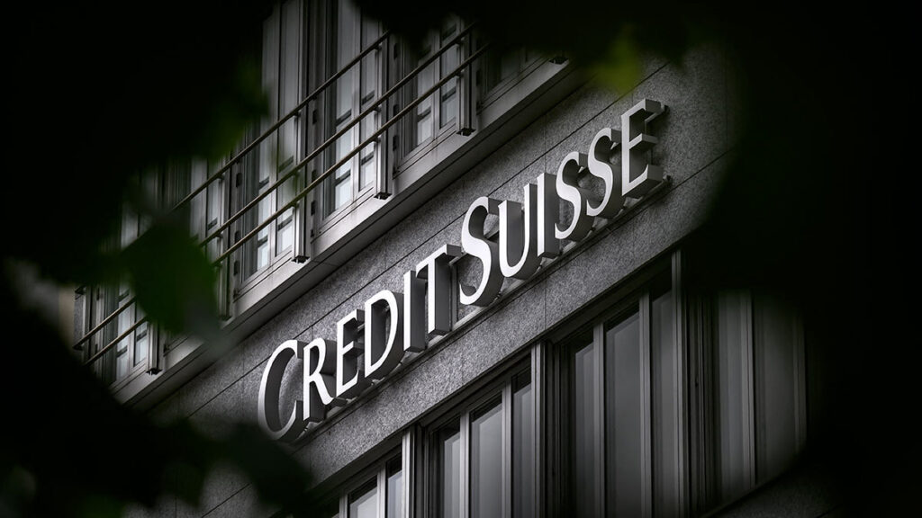 Швейцарская генпрокуратура начала расследование по делу о поглощении Credit Suisse компанией UBS