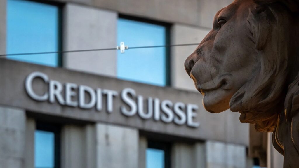 В результате объединения UBS и Credit Suisse в Швейцарии не предвидится массового увольнения сотрудников