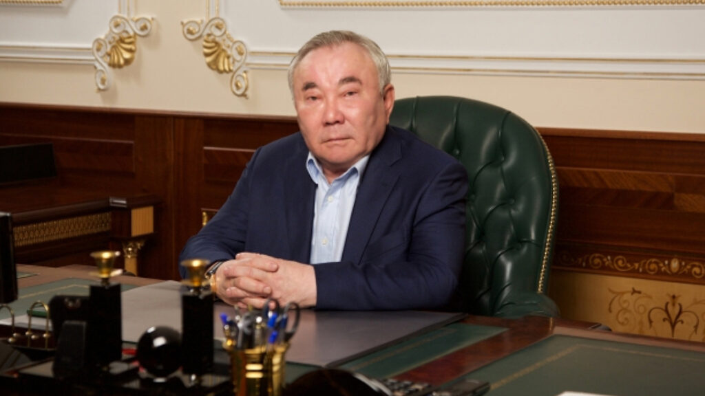 Власти пытаются вернуть в госсобственность участок Болата Назарбаева почти в 1,5 тыс. га