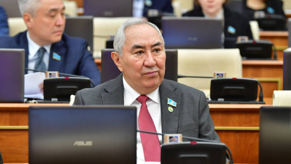 Жигули Дайрабаев не винит своих детей за приговор о мошенничестве