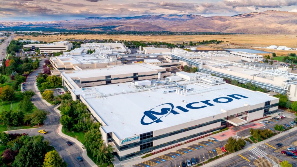 Почему Китай запретил американского производителя микросхем памяти Micron