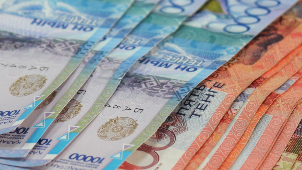 С начала 2023 года чистая прибыль банков Казахстана составила почти 695 млрд тенге - Bizmedia.kz