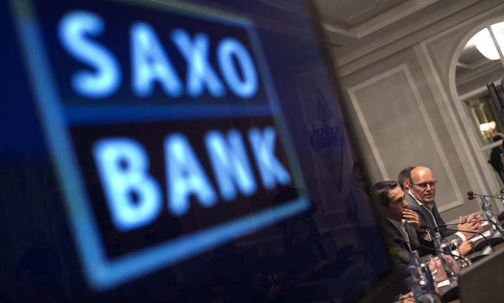 Saxo Bank анонсировал прекращение обслуживания клиентов из Казахстана