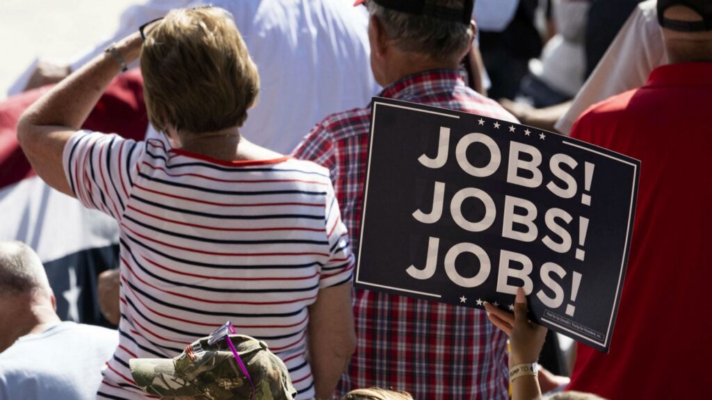 Снижение числа заявок на пособие по безработице в США ожидается аналитиками