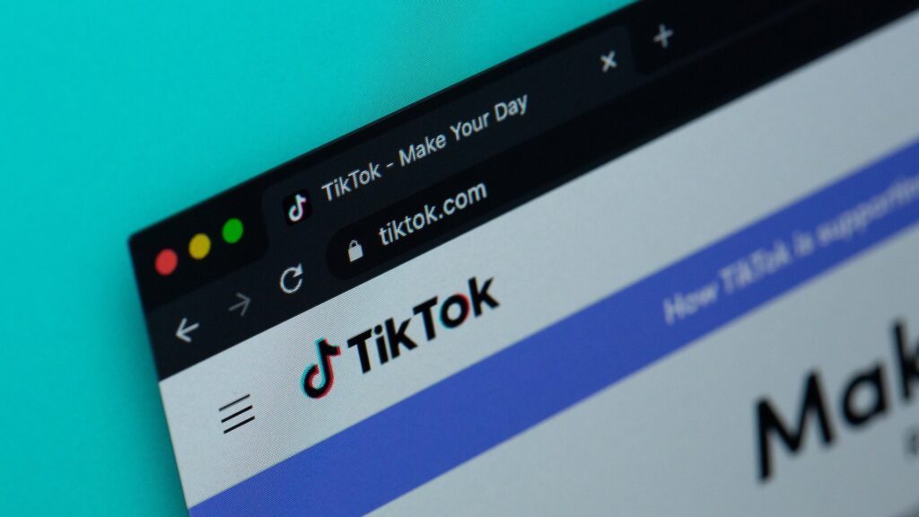 TikTok подал жалобу в суд против запрета на использование приложения в Монтане