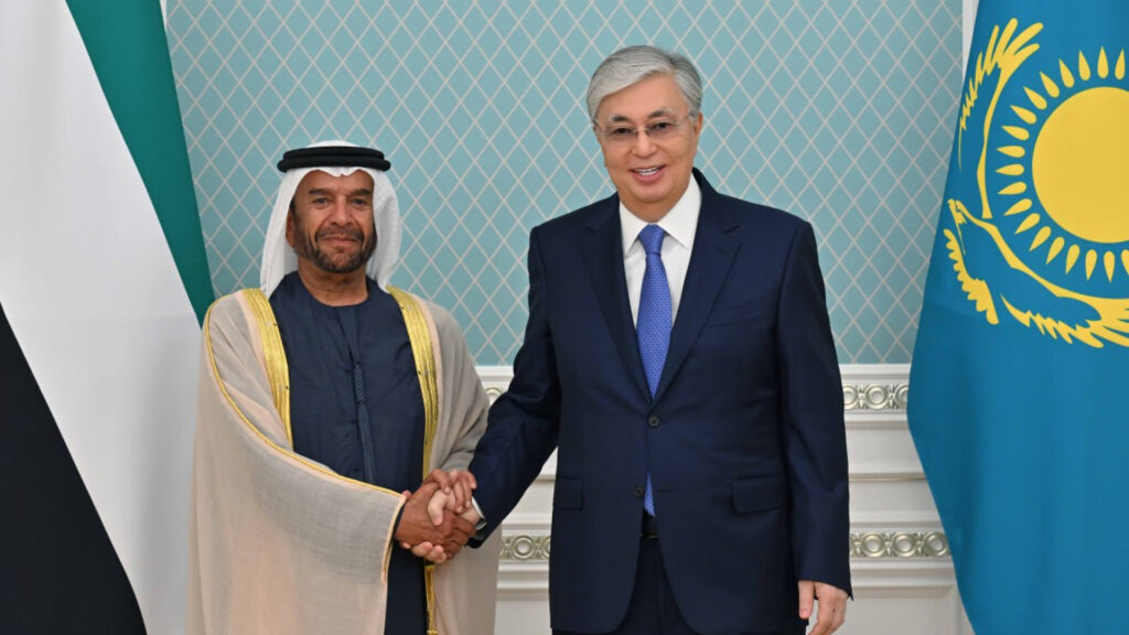 Токаев обсудил двустороннее сотрудничество с шейхом из ОАЭ Суруром бен Мухаммедом Аль Нахаяном - Bizmedia.kz