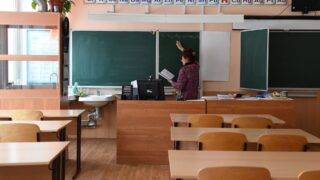 Прокурорами Тараза защищены конституционные права учителей