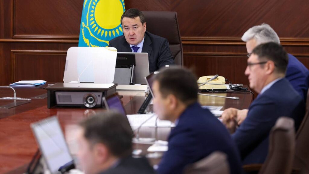 В правительстве рассмотрели вопросы исполнения поручений Смаилова в области Улытау