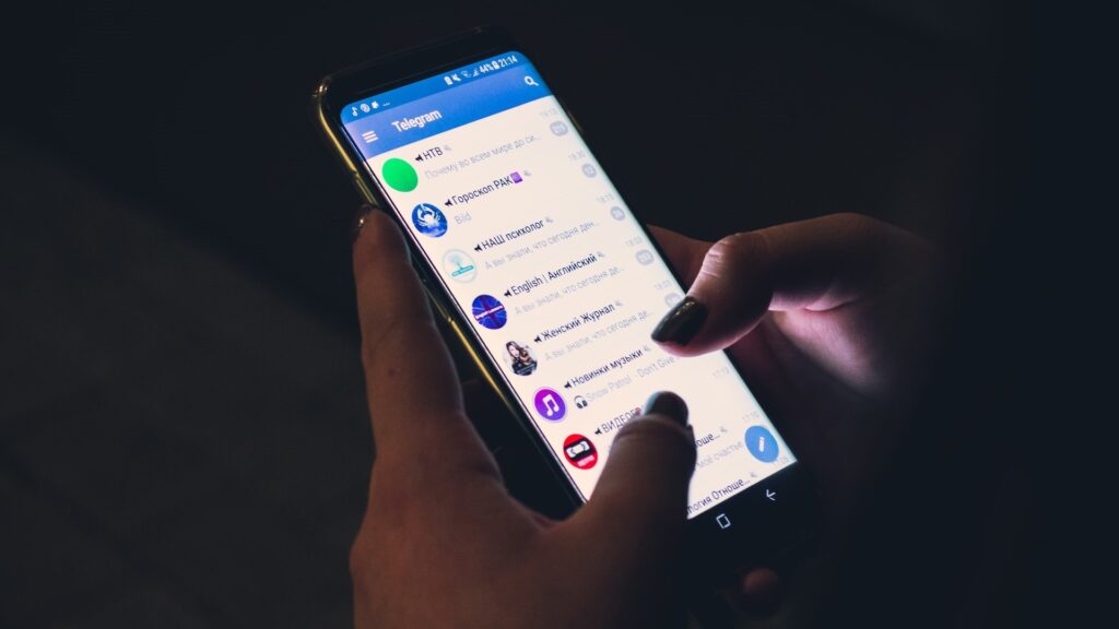 КГД Казахстана расширяют доступ к своим сервисам через Telegram-бот - Bizmedia.kz