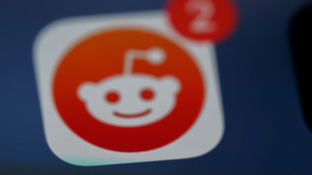 Reddit уволит около 5% своих сотрудников