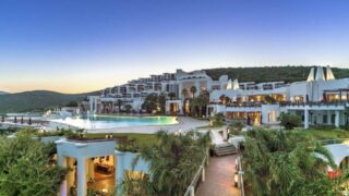 «КазМунайГаз» не может продать роскошный отель в Турции