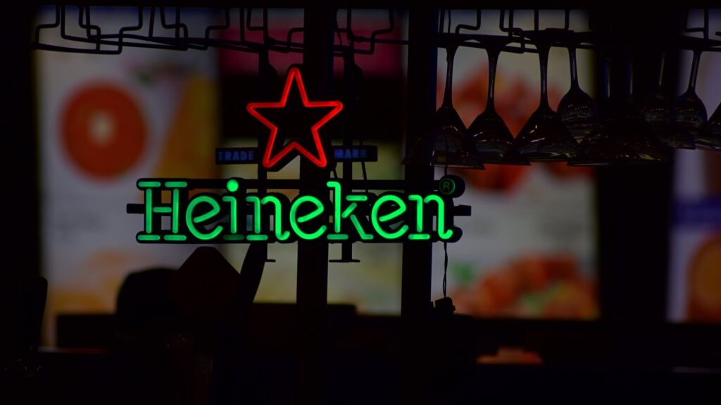 Королевская академия наук Нидерландов прекращает сотрудничество с Heineken