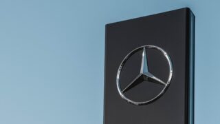 Работники Mercedes в Алабаме пытаются попасть в профсоюз UAW