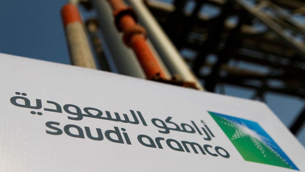 Президент Saudi Aramco: Компания продает свою нефть только за доллары