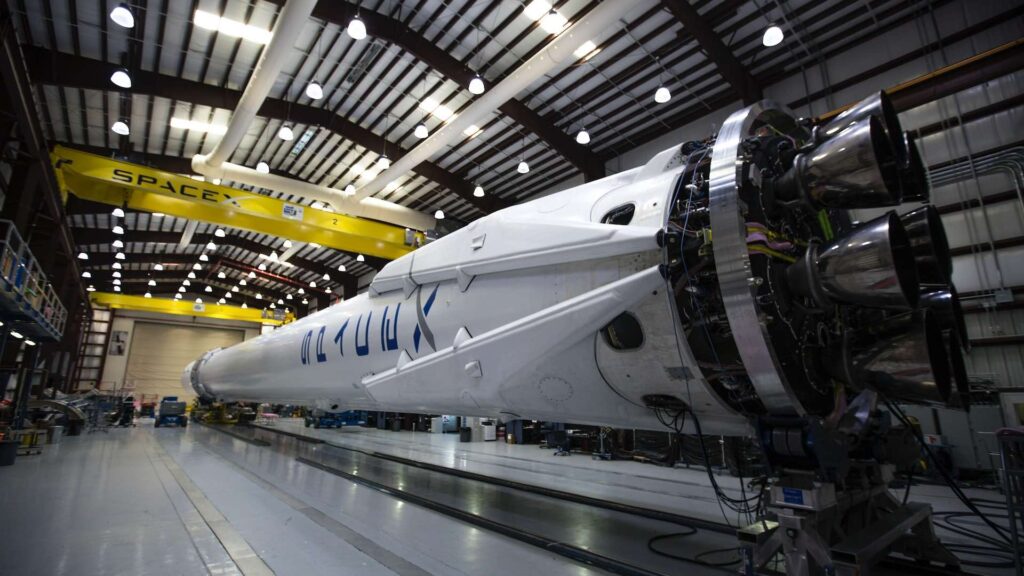 SpaceX Илона Маска: де-факто монополия на рынке космических запусков в США