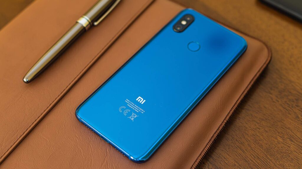 Xiaomi Mi 14 и Mi 14 Pro: новейший Qualcomm и увеличенная емкость аккумуляторов