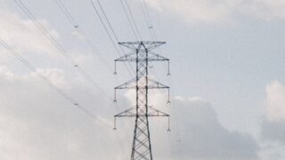Казахстан инвестирует 210 млрд тенге в энергосети