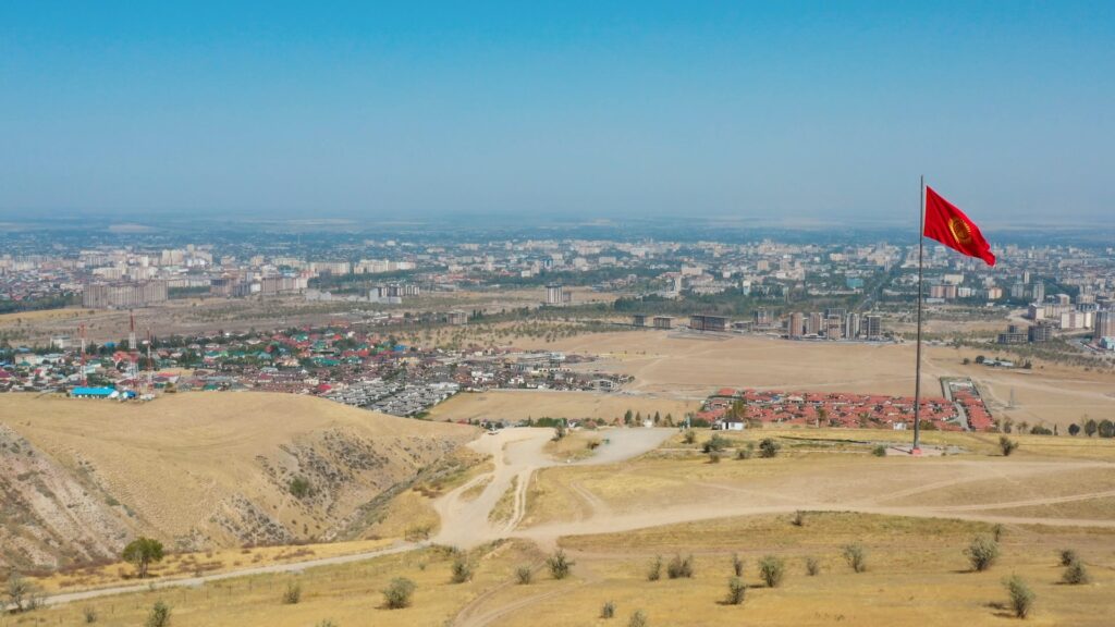 Кыргызстан вводит режим ЧС из-за проблем в энергетической отрасли