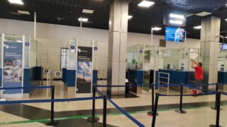Европейские аэропорты снимут ограничения на жидкости в ручной клади
