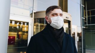 Закрытое лицо — нарушение: в РК ввели новый запрет в общественных местах