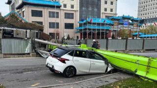 Авария на LRT: буровая станция раздавила автомобиль