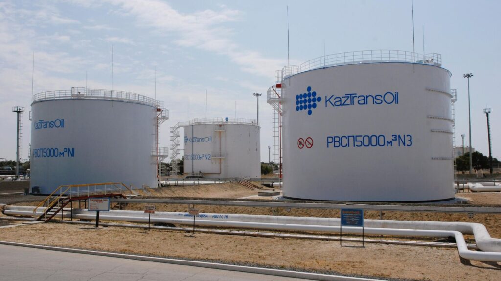 Экспорт казахстанской нефти из Актау вырос на 53% за 9 месяцев 2023 года - Bizmedia.kz