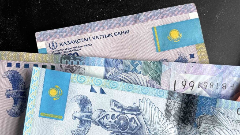 Казахстан готов увеличить поставки продукции в Азербайджан на 0 млн