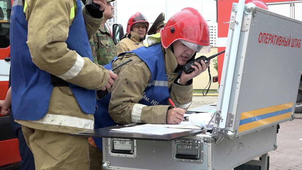 Пожар возник в районе Экспо в Астане - Bizmedia.kz