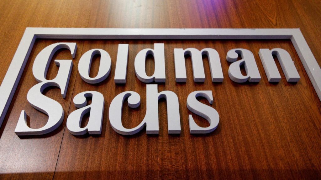 Прибыль Goldman превысила прогнозы, поскольку заключение сделок смягчило удар от GreenSky и недвижимости