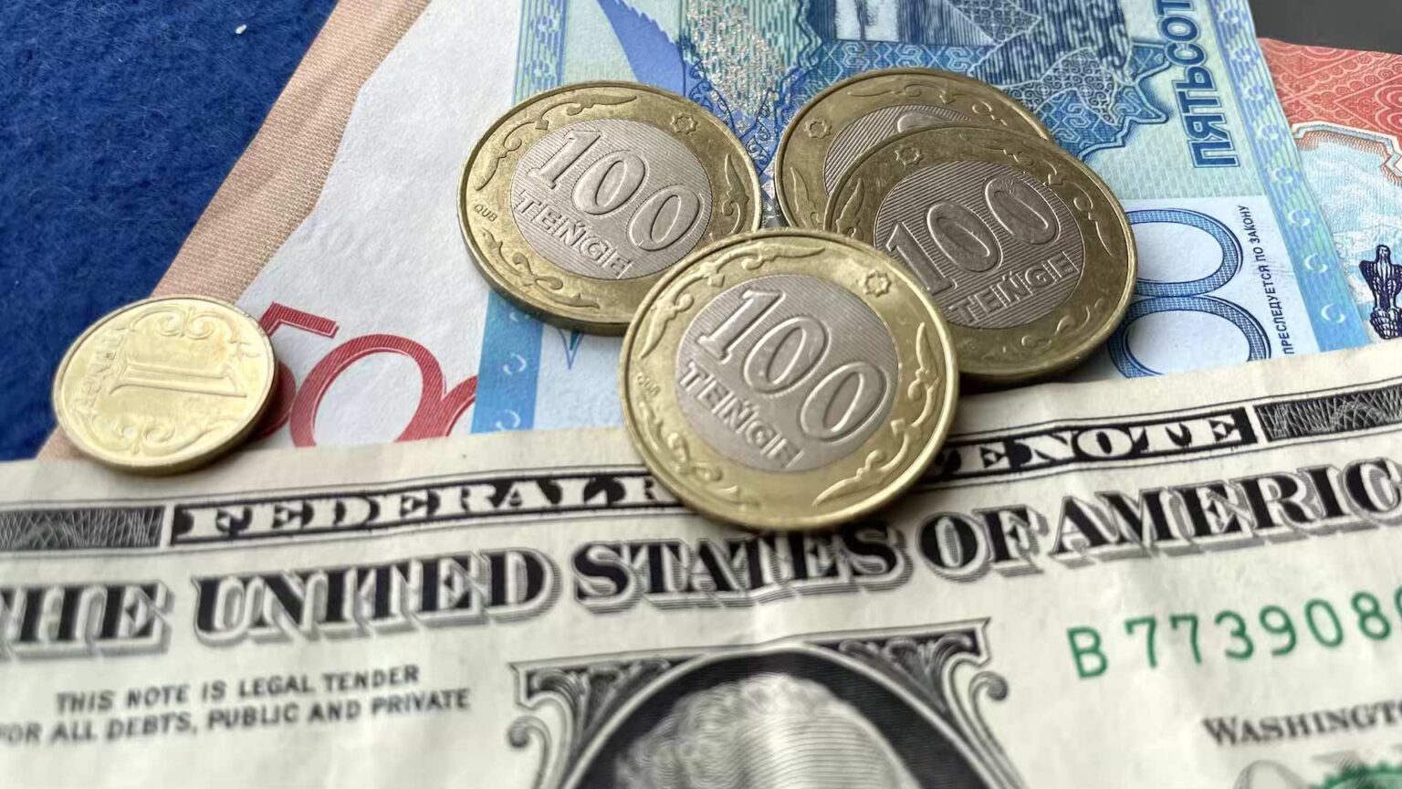 Ассоциация финансистов: 30 дневное перемирие на Украине укрепит тенге