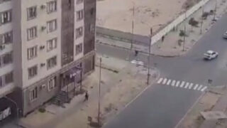 В Актау на видео запечатлён кривой пешеходный переход