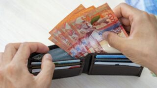 Темп роста зарплаты в Актюбинской области на 6,6% выше среднего по стране