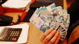 С начала года 180 тысяч казахстанцев получили выплаты за потерю работы