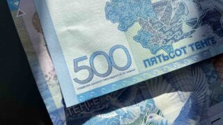Жумангарин: Повышать минимальную зарплату нужно, но осторожно