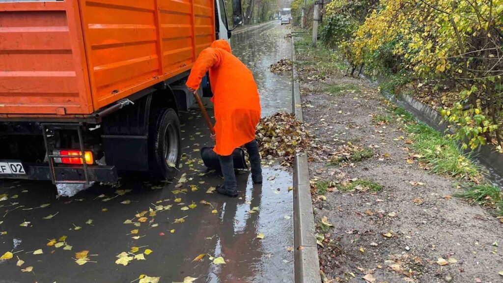 Внимание, осадки: Коммунальные службы города готовы к изменению погодных условий