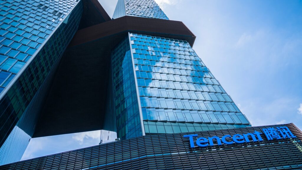 Акции китайского игрового гиганта Tencent упали на 16% на бирже_bizmedia.kz