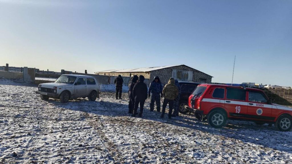 Два дня пастух с овечьим стадом бродил по морозной степи в Актюбинской области