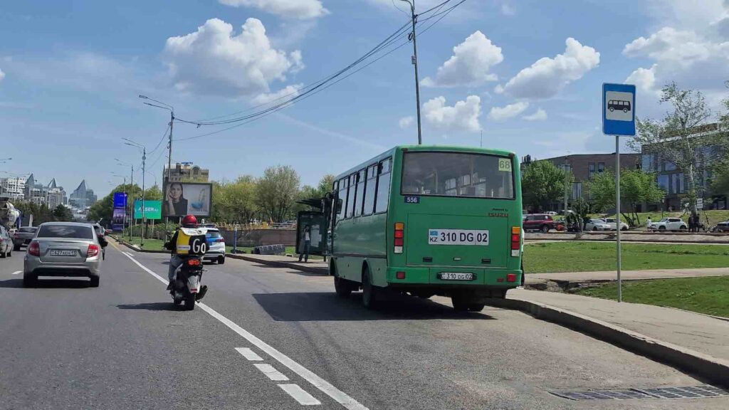 В 2024 году по проспекту Райымбека в Алматы построят и запустят BRT