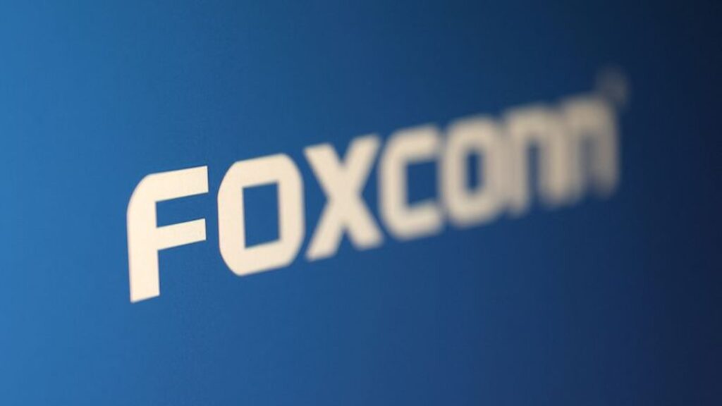 Декабрьские продажи Foxconn упали на 26,9% по сравнению с годом ранее